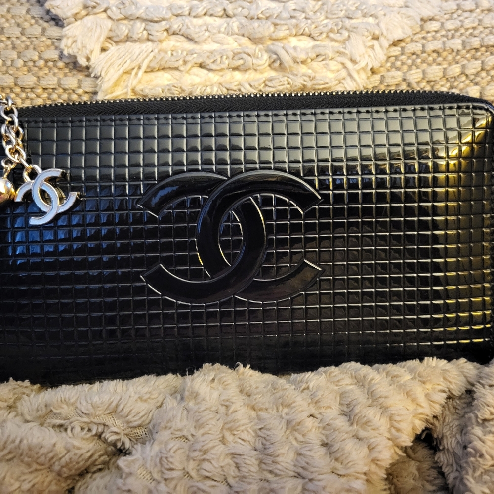 Fashion Black Croc-Embossed Wallet